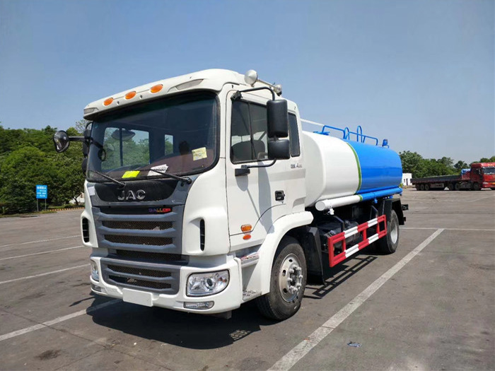 10吨江淮格尔发洒水车