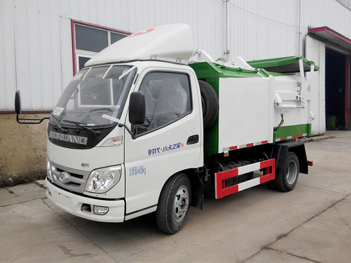 5方福田时代挂桶式垃圾车