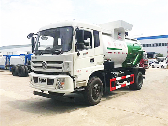 10方东风御虎餐厨垃圾车