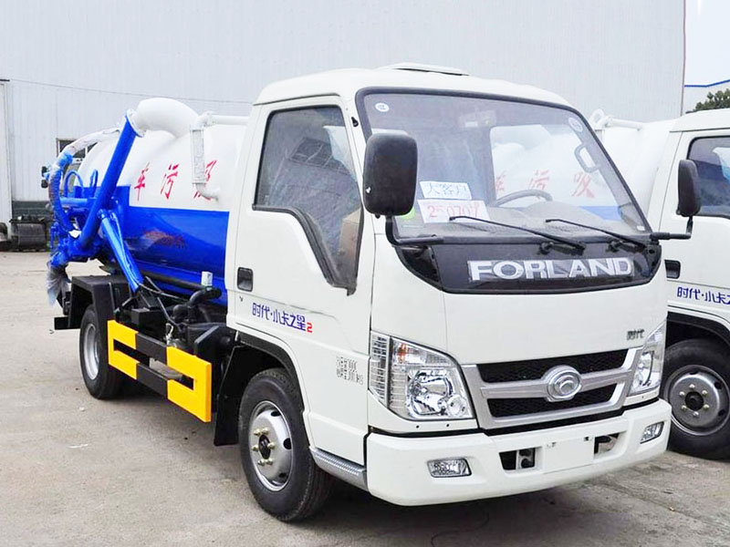 福田时代小卡吸污车